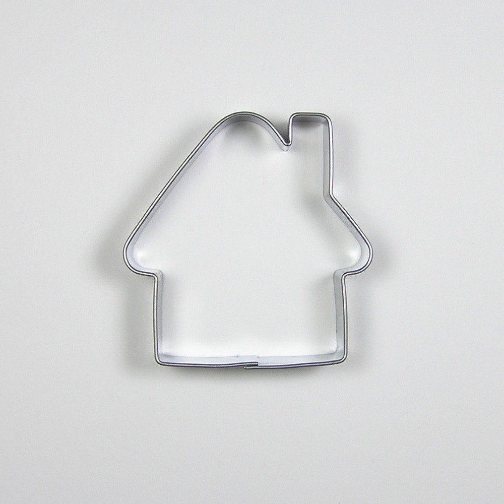 Stainless steel cutter - snowy cottage