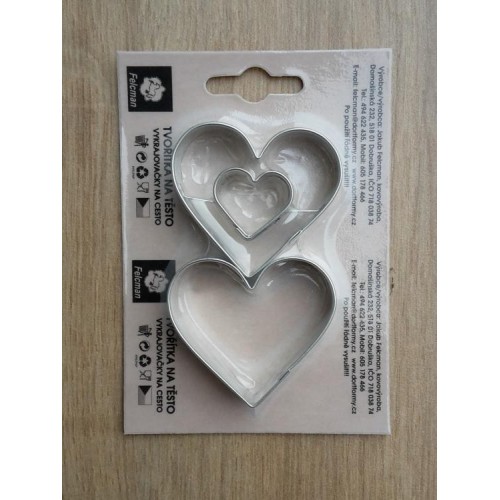 Set of cookie cutters - large heart with center.