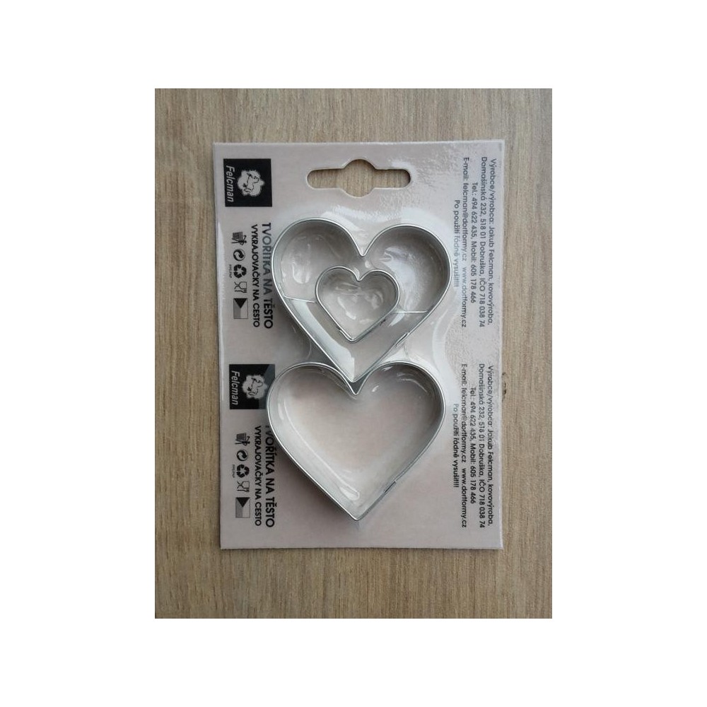 Set of cookie cutters - large heart with center.