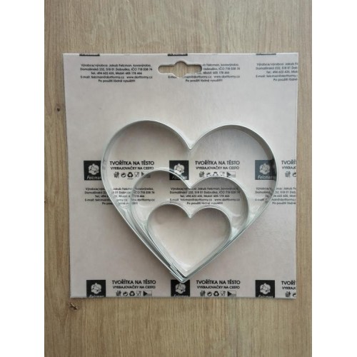 Set of cookie cutters - large heart