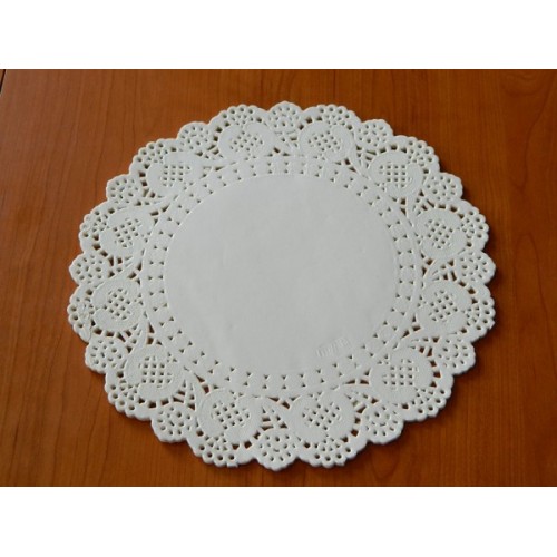 Paper doilies under the cake 21.5cm