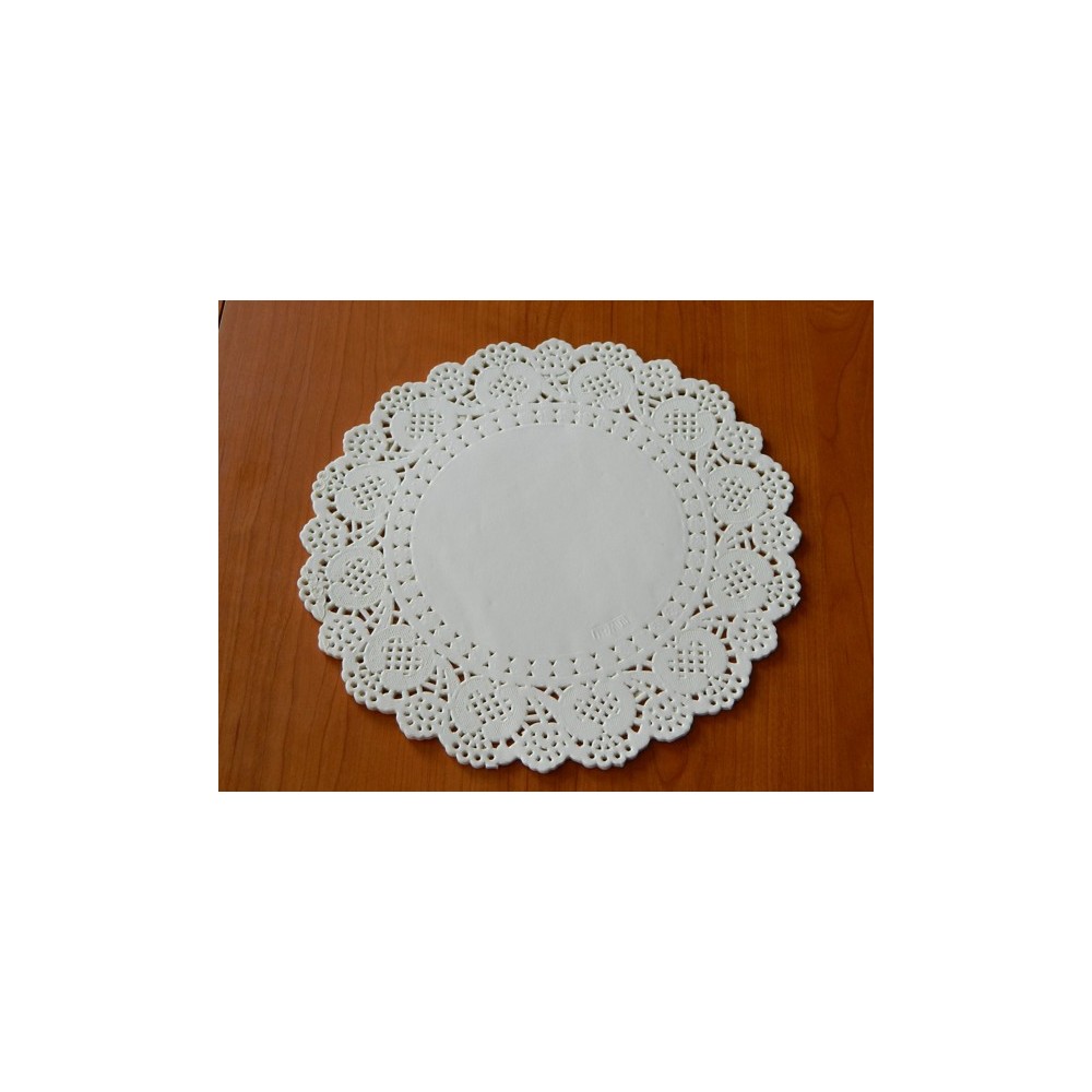 Paper doilies under the cake 21.5cm