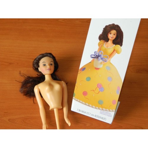 Wilton Doll Pick - Brunette