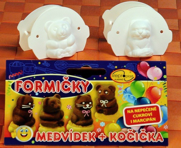 Otevírací formičky - medvídek, kočička 2ks