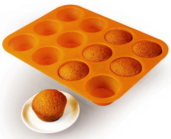 Silikonová forma -  muffins / Cupcakes 12 (mix barev)