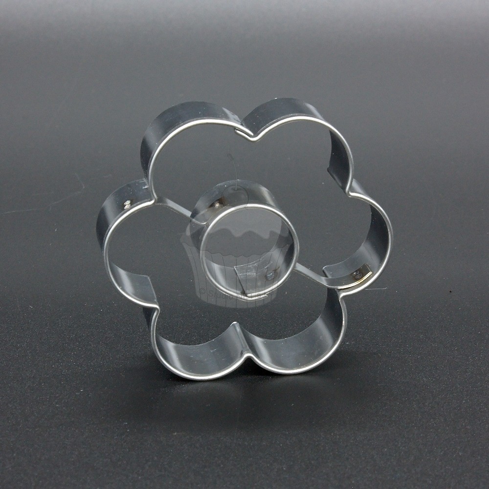 Edelstahl-Ausstecher - kleine Blume + Ring