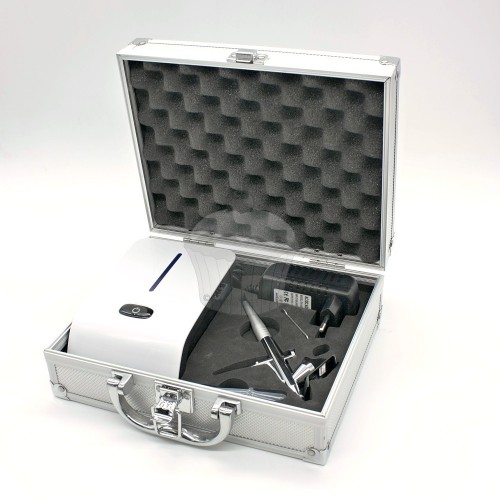 Airbrush set in a case - white / black 25 PSI