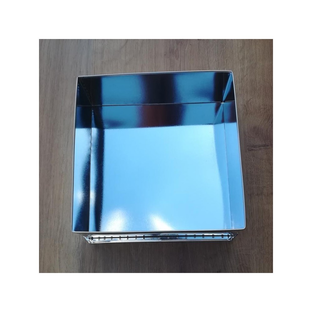 Cake pan with bottom - 10 x 10 square