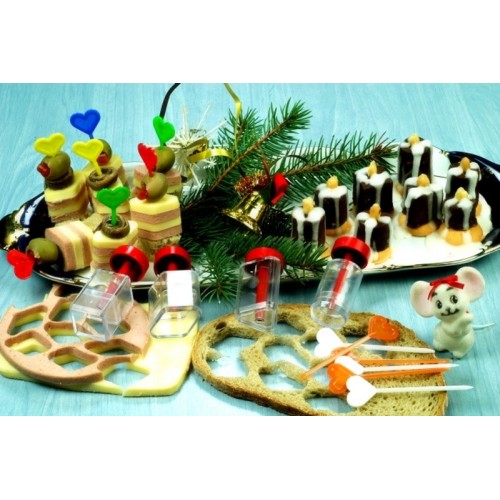 Beehives, teddy bear, kitten, Christmas candles 9 pcs